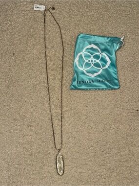 Kendra Scott Layden Pendant Necklace - White/Iridescent Druzy brand new